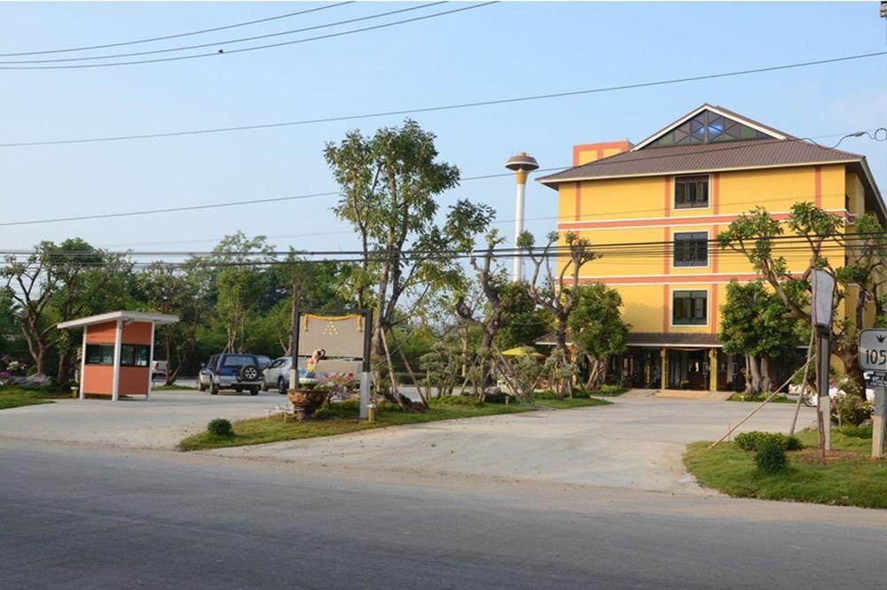 Boonme Heritage Phitsanulok Esterno foto